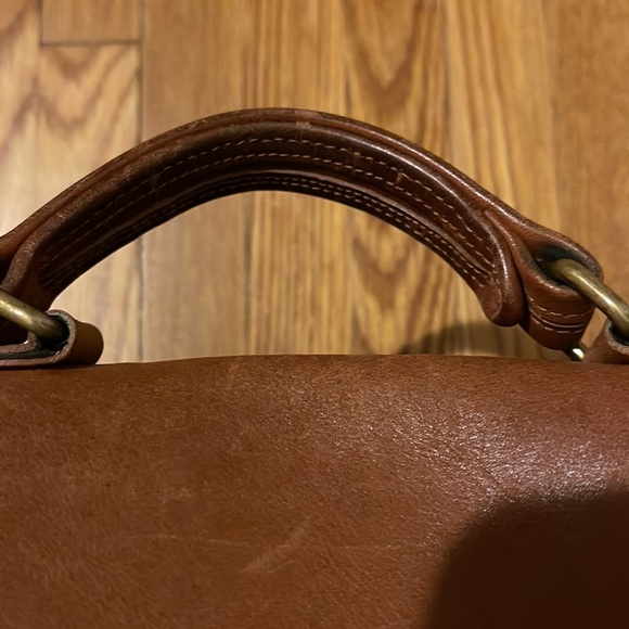 COACH Vintage 90s USA Station Slim Classic British Tan Cognac Leather Messenger - Picture 15 of 16